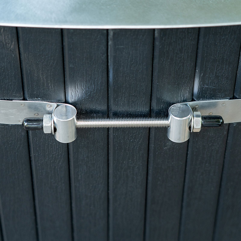 Oval Cold Plunge with Stainless-Steel Tub