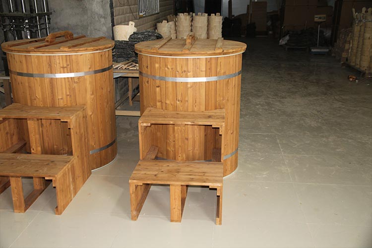 Thermo Pine Wood Ice Bath Tub with 304 Stainless Steel Liner